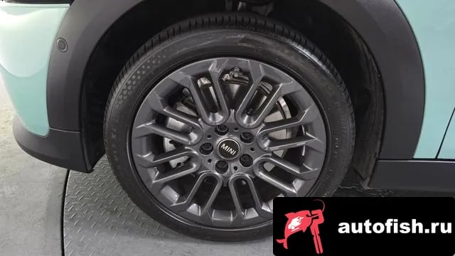 Mini Cooper Cooper C 4th generation 2025 года - вид 5