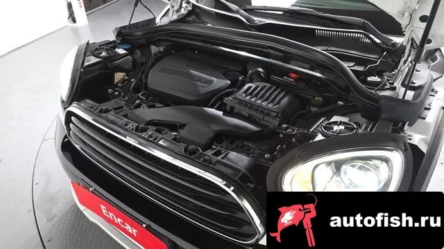 Mini Countryman Cooper D Country Man 2018 года - вид 5