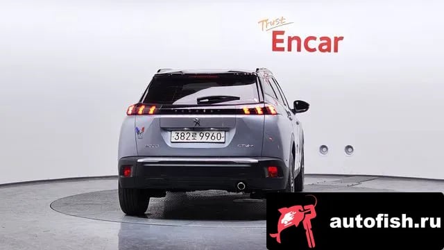 Peugeot 2008 2008 Second generation 2020 года - вид 4