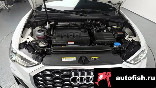 Audi Q3 Q3 (F3) 2020 года - вид 6