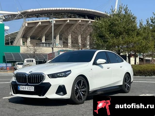 BMW 5-Series 5 Series (G60) 2025 года - вид 1