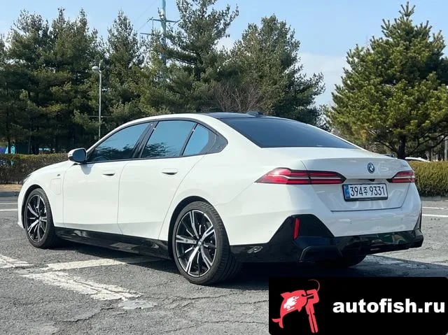 BMW 5-Series 5 Series (G60) 2025 года - вид 5