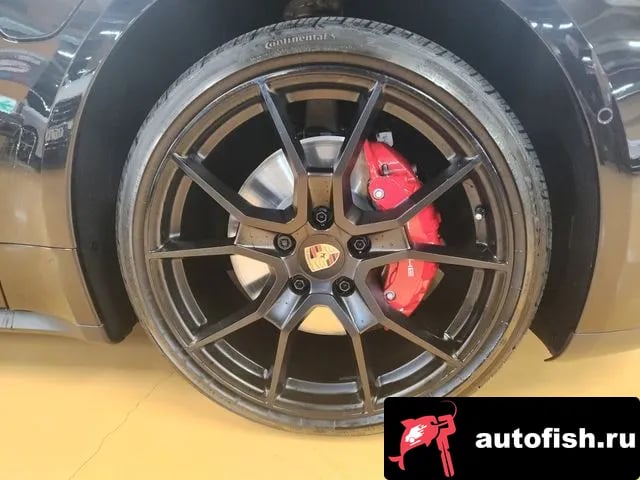 Porsche Taycan Taikan 2025 года - вид 4