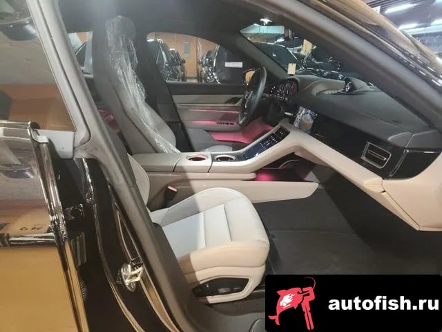 Porsche Taycan Taikan 2025 года - вид 5