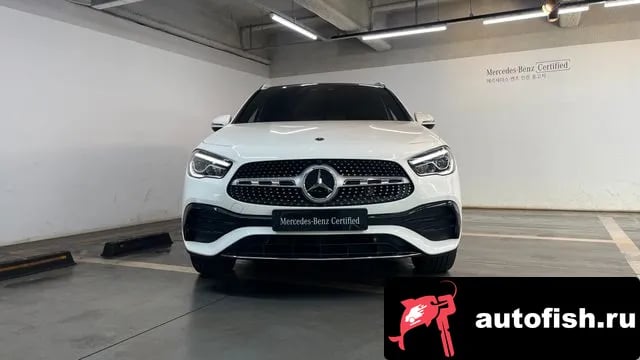 Mercedes-Benz GLA-Class GLA - Class H247 2022 года - вид 3