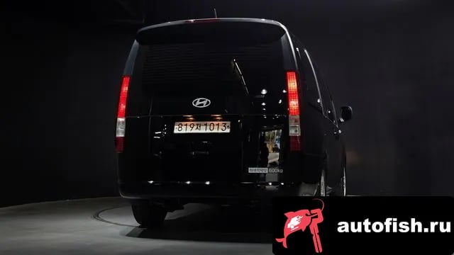 Hyundai Staria Staria 2025 года - похожие автомобили