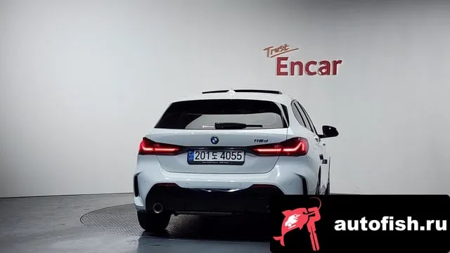 BMW 1-Series 1 Series (F40) 2021 года - вид 4