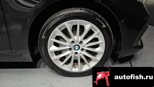 BMW 1-Series 1 Series (F40) 2020 года - вид 5