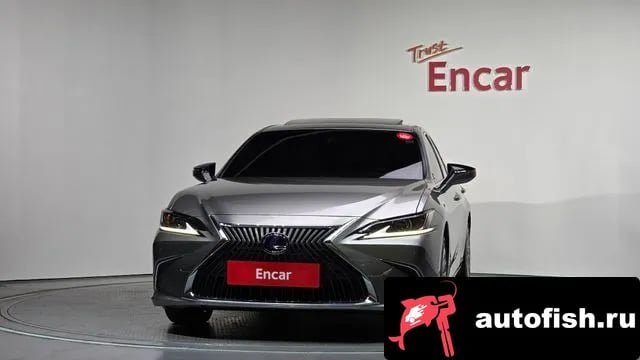 Lexus ES ES300h 7th generation 2019 года - вид 3
