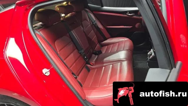 Kia Stinger Stinger 2019 года - похожие автомобили
