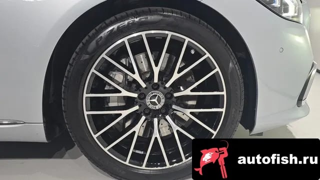 Mercedes-Benz S-Class S-Class W223 2025 года - похожие автомобили