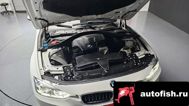 BMW 3-Series 3 Series (F30) 2018 года - вид 6