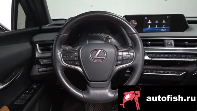 Lexus UX UX250h 2019 года - похожие автомобили