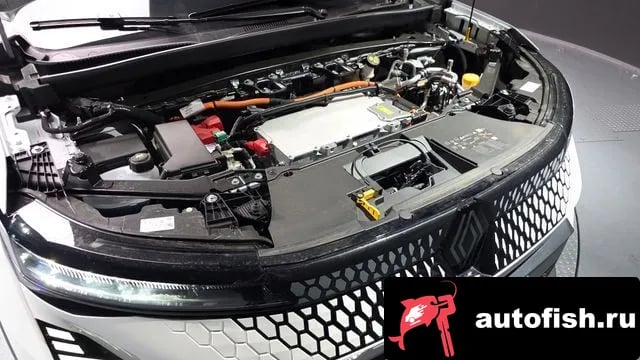 Renault Korea (Samsung) Scenic Senik 2025 года - похожие автомобили