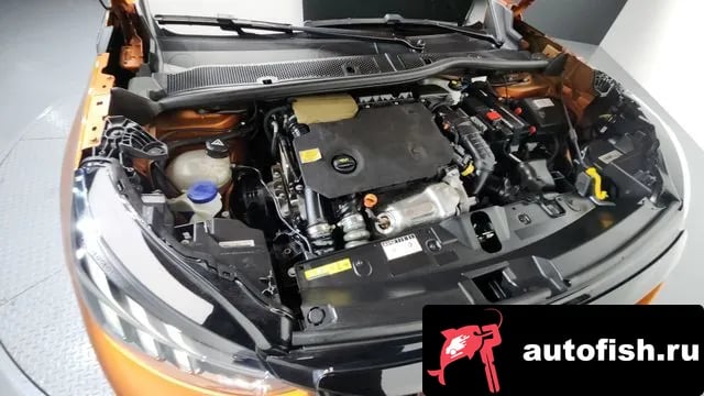 Peugeot 2008 2008 Second generation 2022 года - вид 6