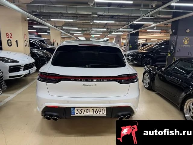 Porsche Macan Macan 2023 года - вид 4