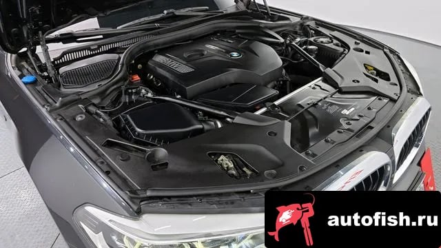 BMW 5-Series 5 Series (G30) 2018 года - вид 6