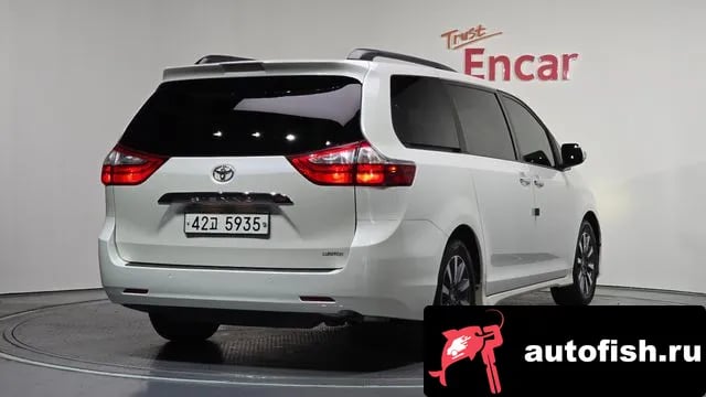 Toyota Sienna Sienna 2018 года - вид 2
