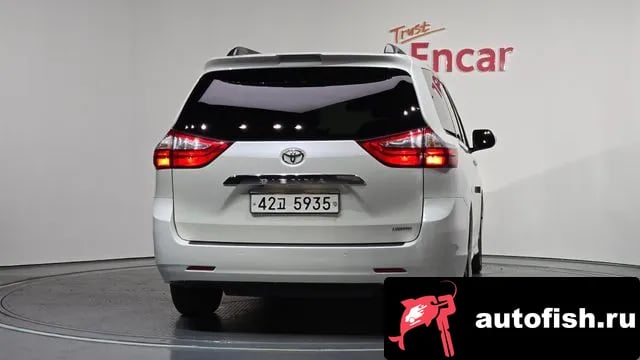 Toyota Sienna Sienna 2018 года - вид 4