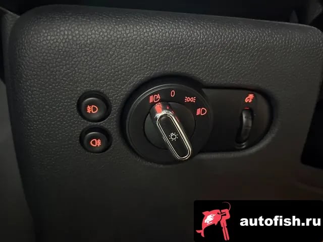 Mini Cooper Cooper 2019 года - похожие автомобили