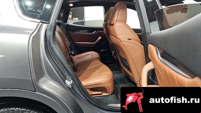 Maserati Levante Lebante 2019 года - похожие автомобили