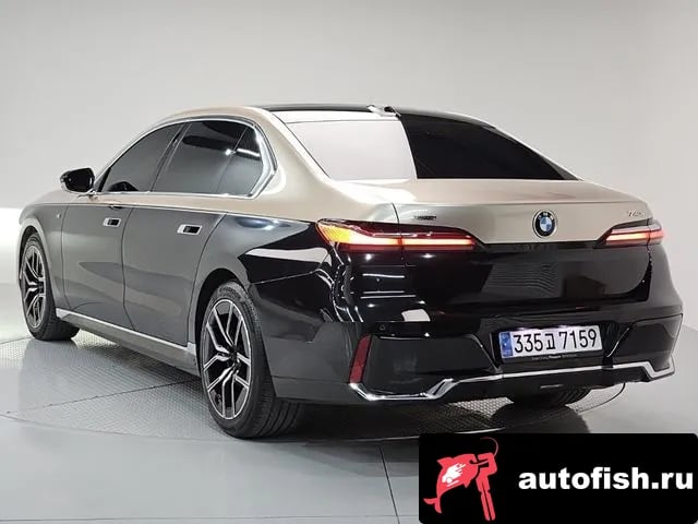 BMW 7-Series 7 Series (G70) 2023 года - вид 4