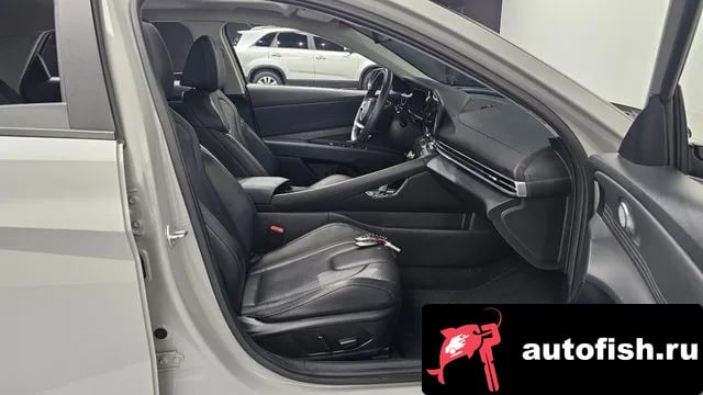 Hyundai AVANTE The New Avante (CN7) 2024 года - похожие автомобили