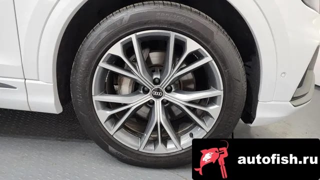 Audi Q8 Q8 (4M) 2021 года - вид 5