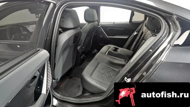 BMW i5 i5 (G60) 2025 года - похожие автомобили