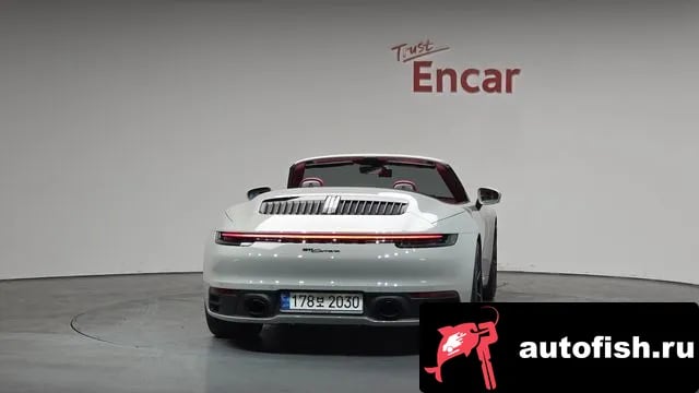 Porsche 911 911 (992) 2024 года - вид 3