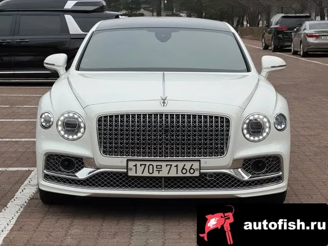 Bentley Flying Spur Flying Spur 3rd Generation 2022 года - вид 3