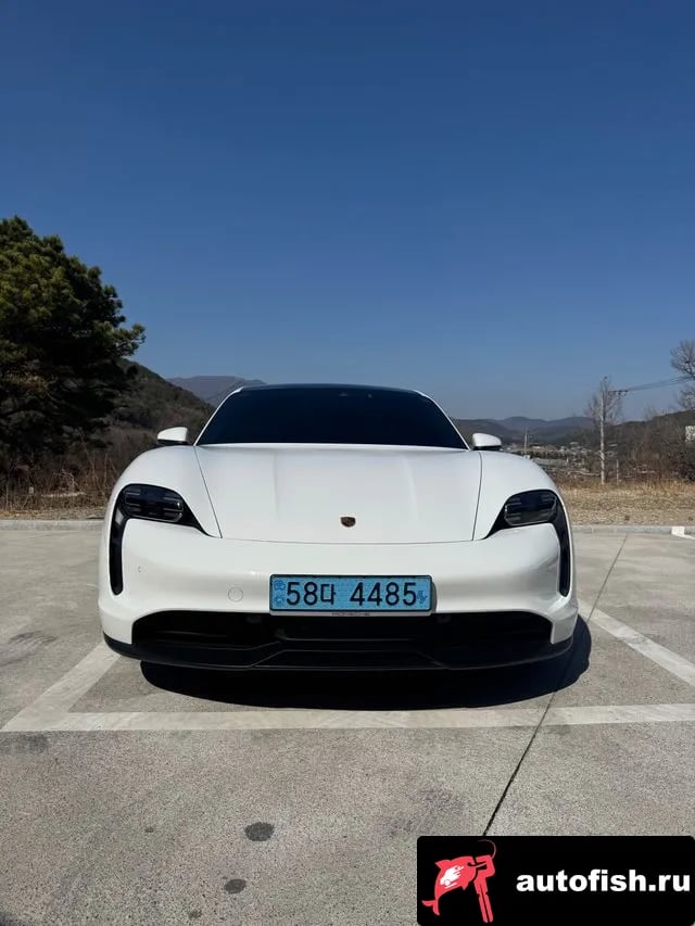 Porsche Taycan Taikan 2022 года - похожие автомобили