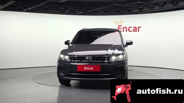 Volkswagen Tiguan Tiguan second Generation 2018 года - вид 3