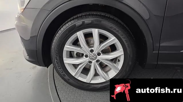 Volkswagen Tiguan Tiguan second Generation 2018 года - вид 5