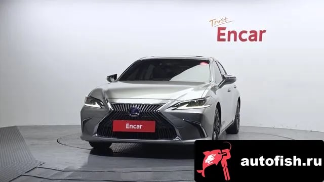 Lexus ES ES300h 7th generation 2019 года - вид 3