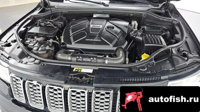 Jeep Cherokee Grand Cherokee 2019 года - вид 6