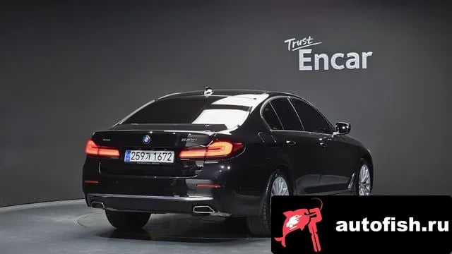 BMW 5-Series 5 Series (G30) 2023 года - вид 2