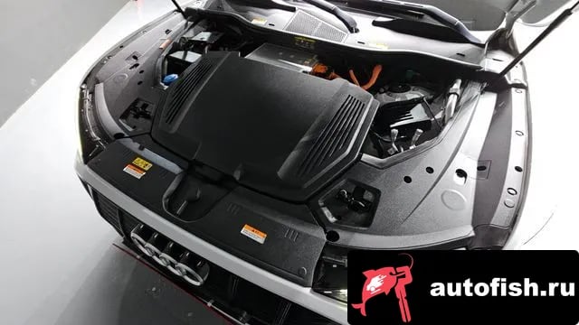 Audi e-tron e-Tron 2021 года - вид 6