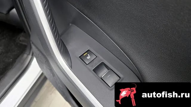 Toyota RAV4 RAV4 5th Generation 2024 года - похожие автомобили