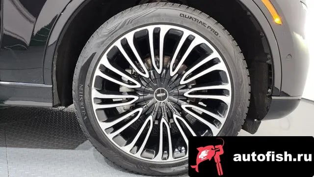 Lincoln Aviator Aviator 2nd generation 2022 года - вид 5