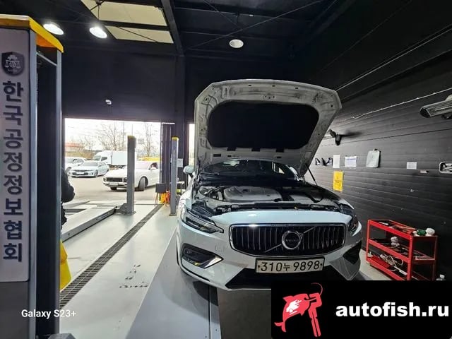 Volvo S60 S60 3rd generation 2020 года - похожие автомобили