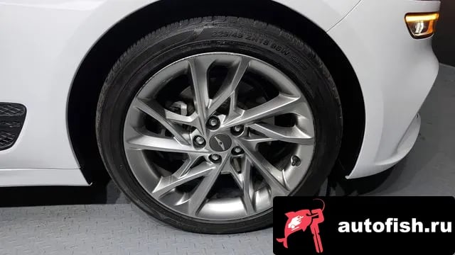 Genesis G70 The New G70 2021 года - вид 5
