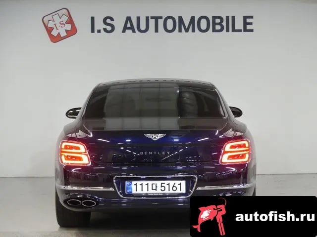 Bentley Flying Spur Flying Spur 3rd Generation 2023 года - вид 3