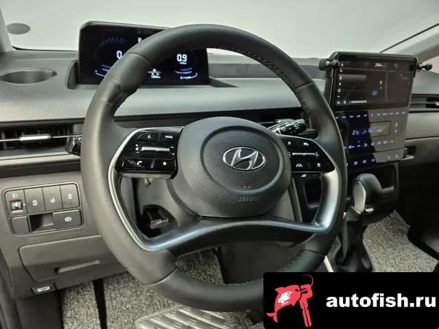 Hyundai Staria Staria 2021 года - похожие автомобили