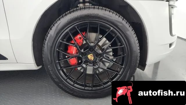 Porsche Macan Macan 2018 года - похожие автомобили