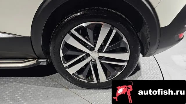 Peugeot 5008 5008 second generation 2018 года - вид 5