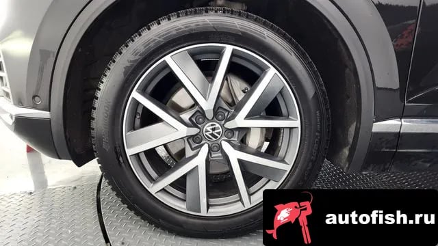 Volkswagen Touareg Tuareg 3rd generation 2023 года - вид 5