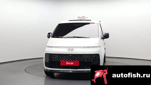 Hyundai Staria Staria 2024 года - вид 2