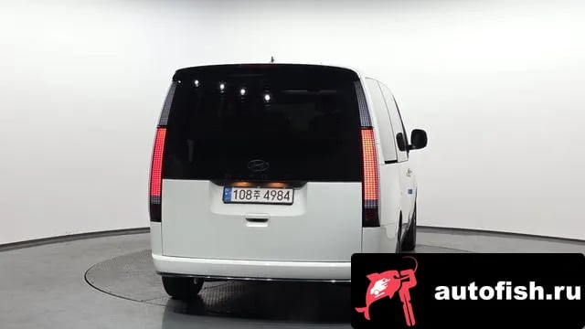 Hyundai Staria Staria 2024 года - вид 3