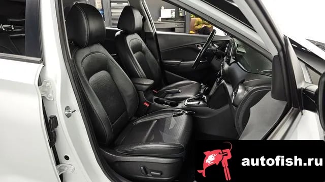 Hyundai Kona Kona 2018 года - похожие автомобили